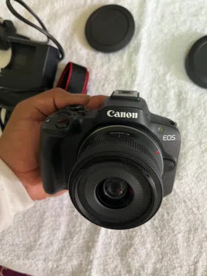 canon R50 dSLR