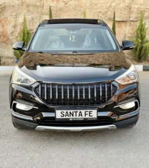 Hyundai . Santa Fe . 2015 . Used0