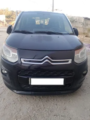 سيارة-للبيع