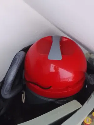 مكناسه كهربائيه ما مستخدمه يوم  وخلاط كهربائي ثنينهن ما مستعملات