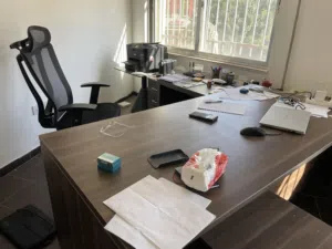 اثاث شركة كامل للبيع الاثاث بحاله ممتازة