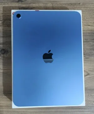 للبيع iPad 11 A16 سعة 128GB - أزرق  بحالة الوكالة ..الحجم 11 انتش ..