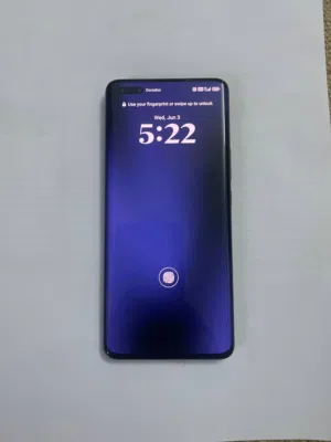 هاتف هونور ماجيك 4 برو مستعمل بحالة ممتازة. لون اسود، ذاكرة 256 honor magic 4 pro
