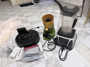 خلاط كهربائي ايطالي ماكينه لعصر البرتقال روبوت للتنظيف الكهربائي عبر التطبيق