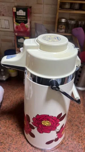 ترمس مياه بحاله جيده