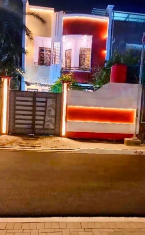 عقارvip جديد تجاري  و سكني للبيع على شارع 50م العام مقابل الحديقه الجديدة في دور الضباط