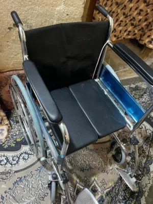 عربانه جديده مامستخدمه السعر 140وبيها مجال عنوان البصره وعندي توصيل