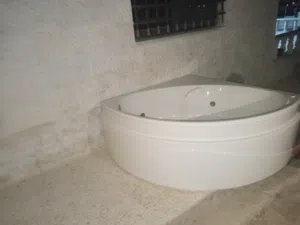 جاكوزي بحاله الوكاله مستعمل