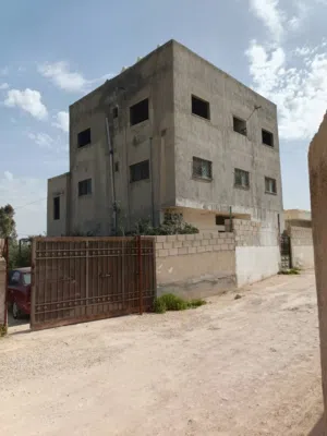 Building for Sale in Zarqa Al Autostrad