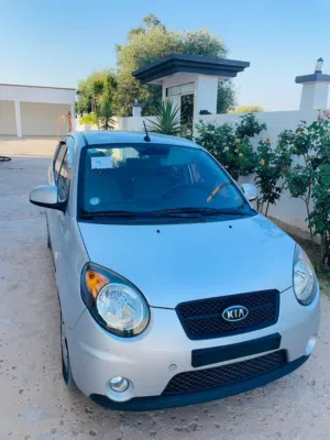 Used Kia Picanto in Tripoli