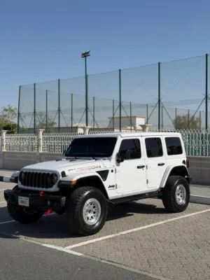 صبغ وكالةJeep wrangler V6 2022 بحالة ممتازة