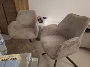 شیل یا بلاش للبيع کراسی من میداس استعمال خفيف و نظيف جدا و الصورة مو واضحه