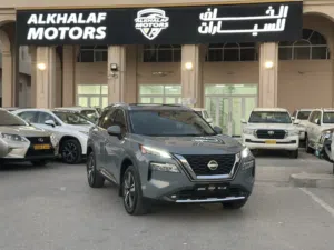Used Nissan Rogue in Muscat