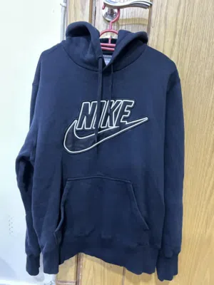 Nike / H&M