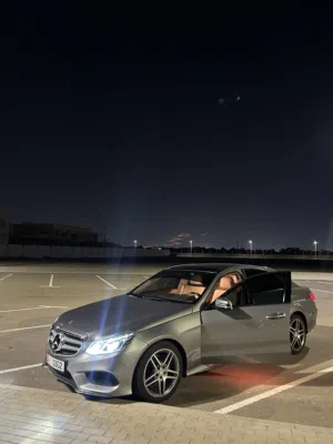 Mercedes-Benz E-Class E 300 2014 و قابل للجادين