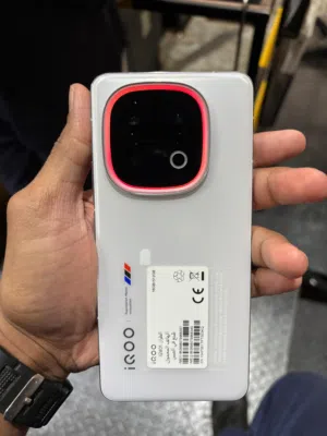 IQOO 13 16GB RAM 512GB STORAGE ONLY 3MONTH USED BRAND NEW SWAP ALSO AVAILABLE