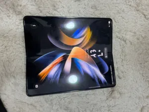 Samsung Galaxy Z Fold 4 5G 256 GB in Dhofar