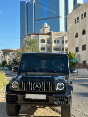 SUV Mercedes Benz in Amman