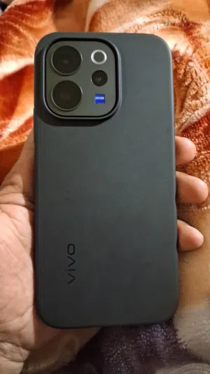 Vivo v70 only 1month old Brand new smartphone