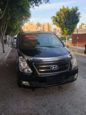 Used Hyundai H1 in Zarqa