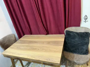 ميز طعام 4 كراسي
