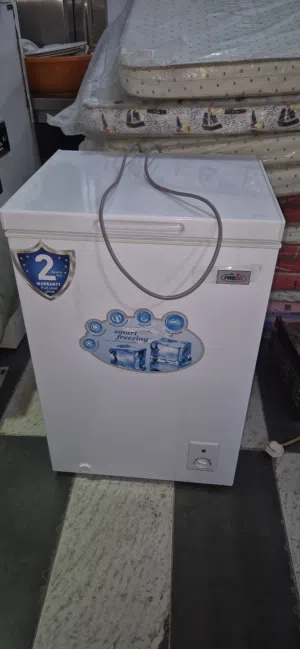 We buy and sell equipment for restaurants, cafes, bakeries and all supplies