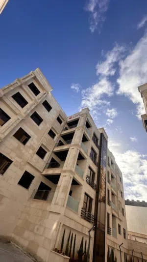 145 m2 3 Bedrooms Apartments for Sale in Amman Jubaiha