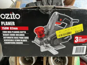 للبيع: جهاز تخطيط (رندة) كهربائي من OZITO!