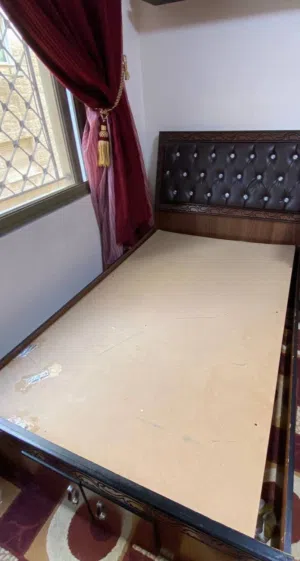 غرفة نوم مستعمله للبيع تختين وخزانه وتسريحه , تفصيل السعوديه الموقع عمان الجبيهة