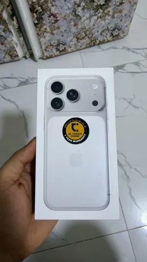 Apple iPhone 17 Pro 256 GB in Al Dakhiliya