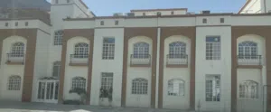 Flats for rent near ISD Darsait. Furniture option available.