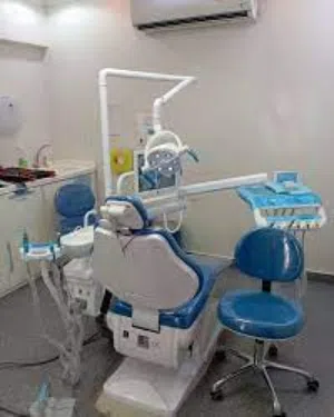 كرسي أسنان جديد