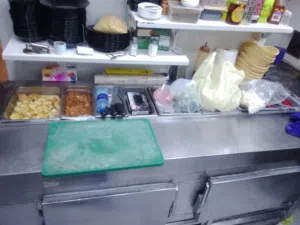 عدد مطعم للبيع