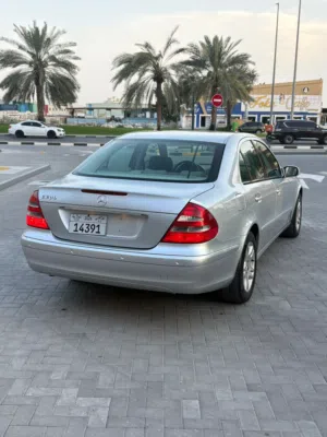 مرسيدس E280