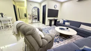 شقة للإيجار مع بيع كامل الأثاث،، Apartment for Rent with All Furniture Available for Sale.