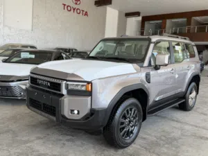 2025 0KM عداد زيرو وارد الخليج TOYOTA LAND  CRUISER  PRADO 2.4L TURBO