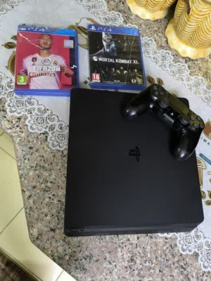 جهاز بلاي ستيشن 4 للبيع مسكر مختوم مش مفتوح