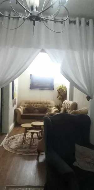 ‏أثاث غرف جلوس ‏.‏ مستعمل‏4