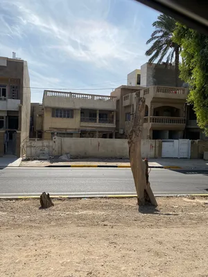 400 m2 More than 6 bedrooms Townhouse for Rent in Baghdad Qadisiyyah