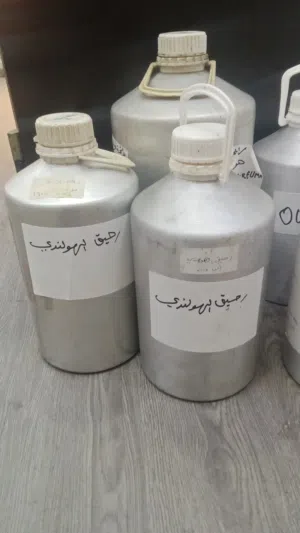 دهن العود المعتق