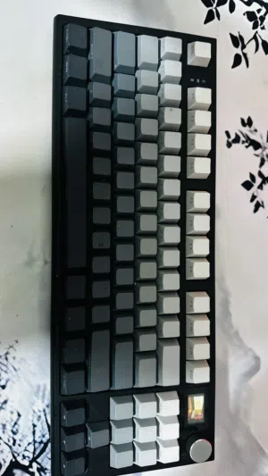 كيبورد اتاك شارك k68 pro لاسلكي وسلكي مع بعض للبيع سفاح جدا