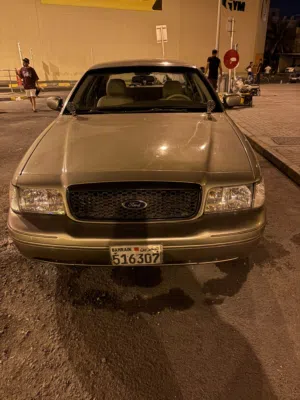For sale Ford Crowne Victoria 2004