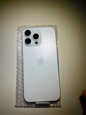 iPhone 16promax/coulr:silver/buttry:100/apple warranty