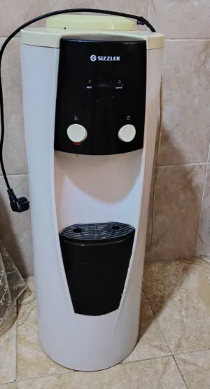 كولر ماء شغال للبيع