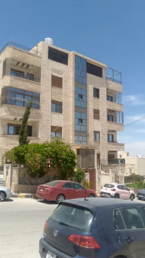 149 m2 3 Bedrooms Apartments for Sale in Zarqa Al Zarqa Al Jadeedeh