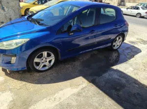 Used Peugeot 308 in Zarqa