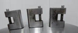 اقفال مصنوعة من الحديد المقاوم