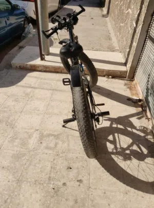 بسكليت نمرة 26  الحجم الكبير عجال جامبو حالته نضيفه جدآ حالة الجديد استعمال خفيف جدا السعر النهائي70