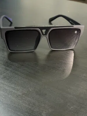 Louis Vuitton sun glasses