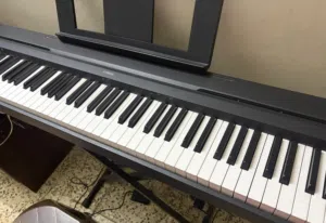 بيانو ياماها الكتروني p45 مستعمل